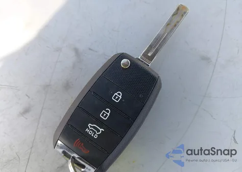 2017 Kia Sportage Lx z USA, uszkodzony, nr VIN KNDPMCAC2H7285901